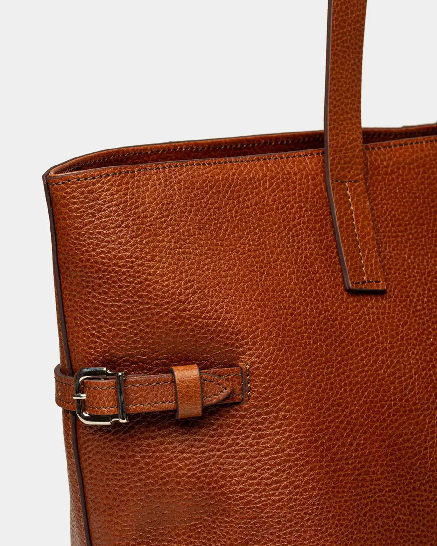 Bolso Sophie en cuero curtido natural cuoio