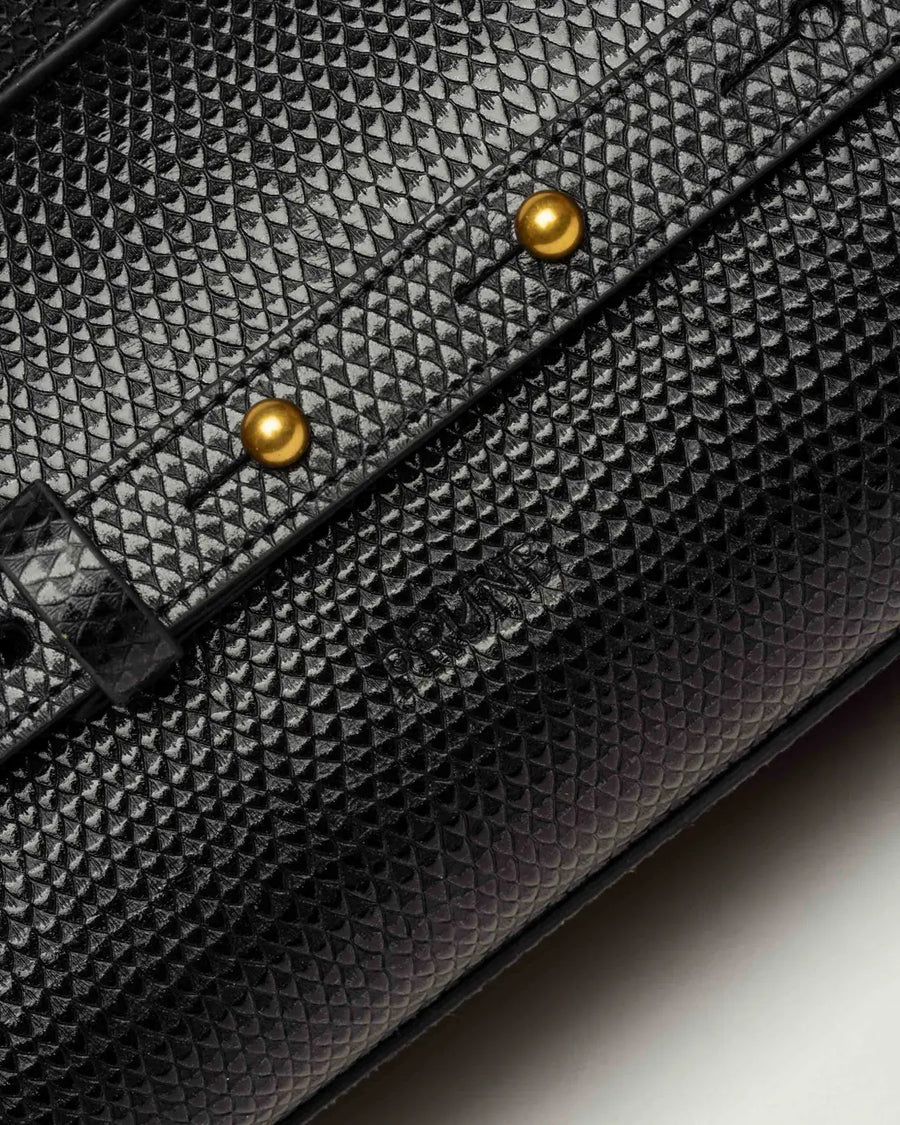 Bandolera Elise en cuero snake bitono negro