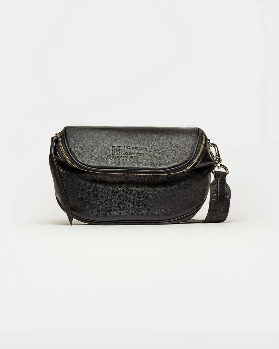 Bandolera Soft en cuero graneado negro