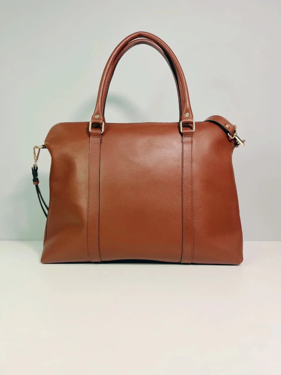 Bolso New York en cuero genuino café coñac