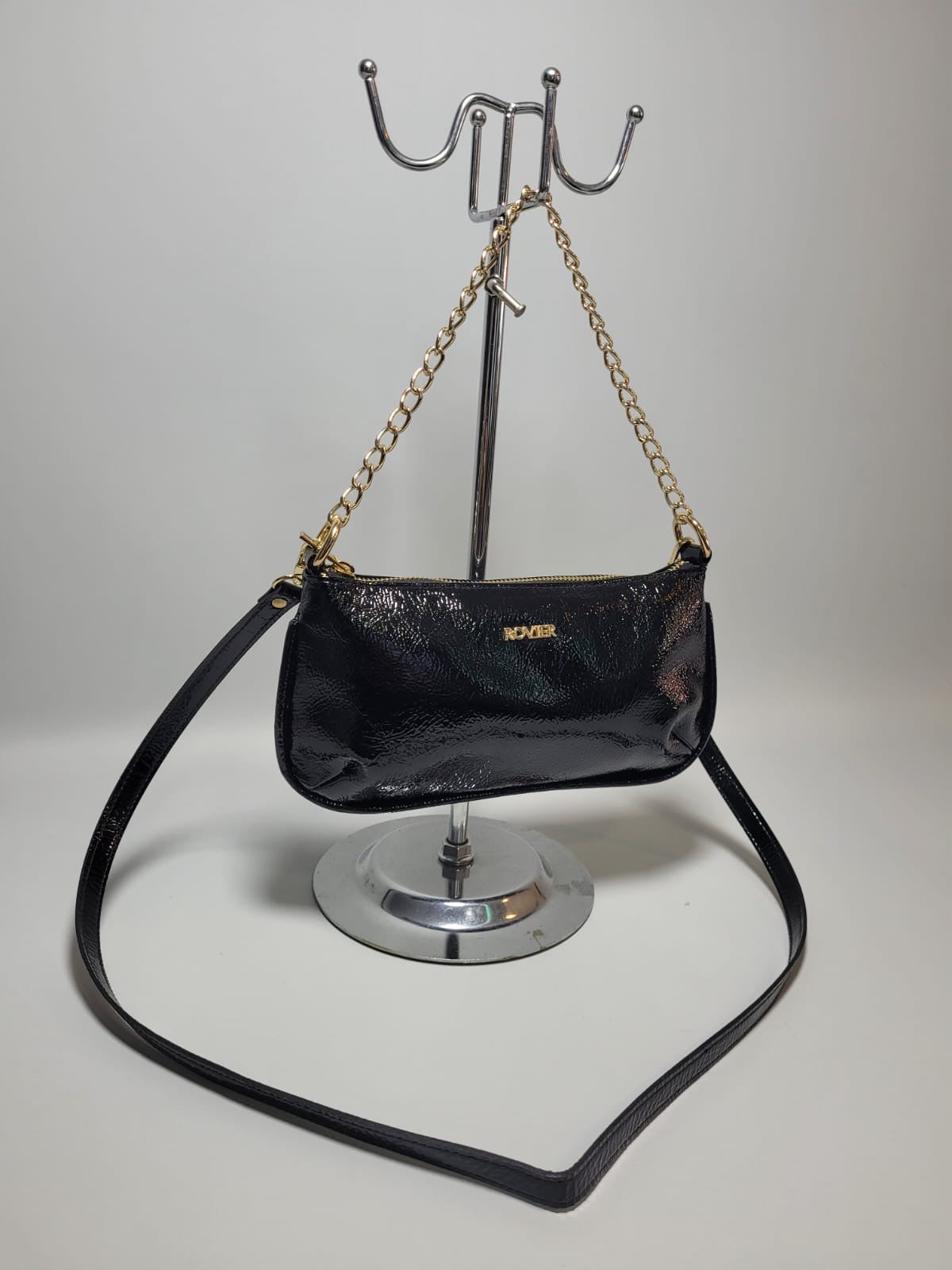 Bandolera Ibiza en cuero genuino negro charol