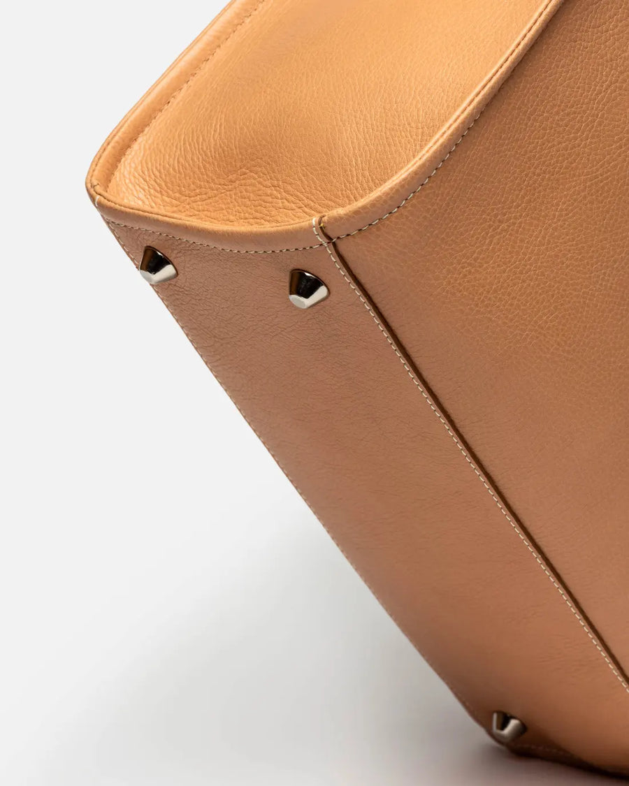 Cartera de mano Capri en cuero liso camel