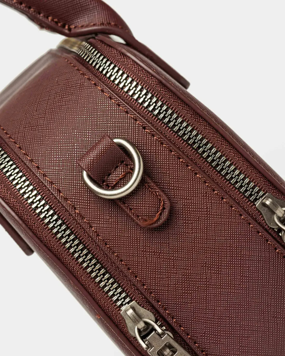 Cartera de mano New Penny en efecto cuero zaffiano burgundy